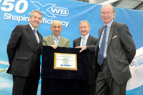 Sir Peter Westmacott, the UK Ambassador to France, (left), Louis Gallois, chief executive officer of EADS, Airbus' parent company, Neil Scott and Sir George White after unveiling the plaque to officially open the A350 XWB landing gear systems test facility at Filton. (photo credit: Airbus/ Martin Chainey).